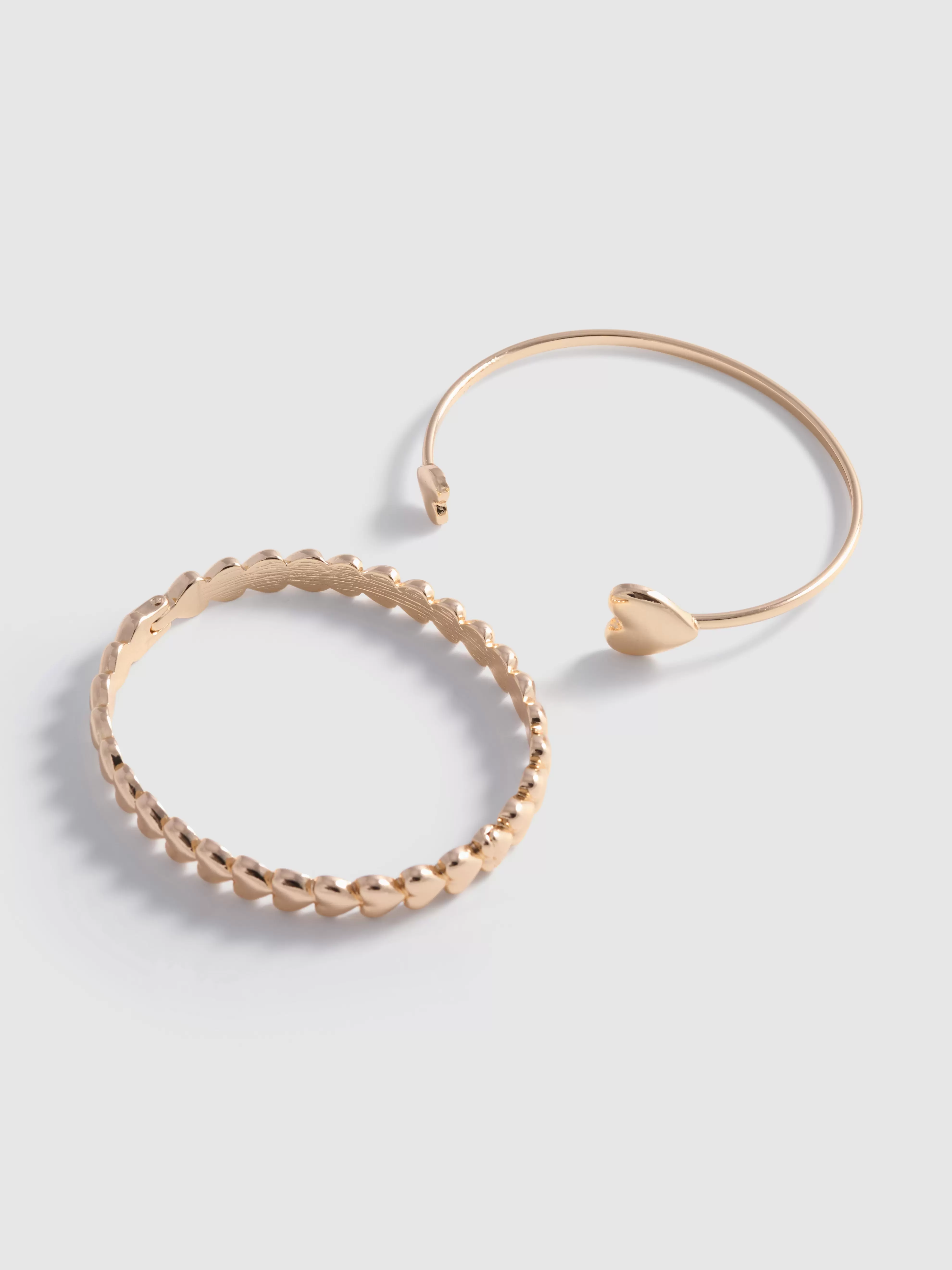 Pack de 2 pulseras con corazones