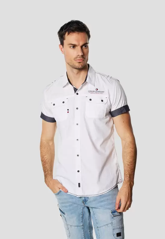 Men's multipocket shirt