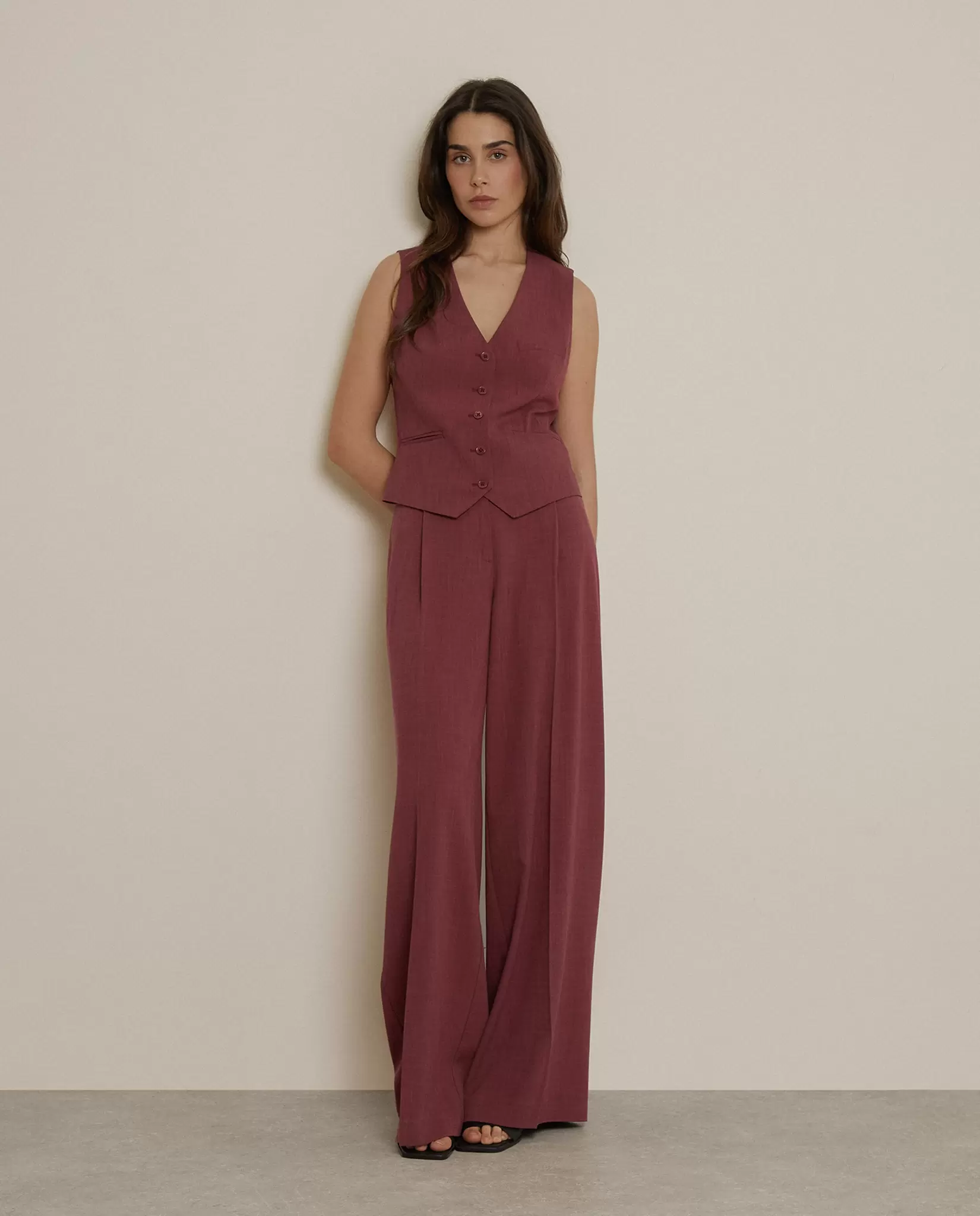PANTALÓN DE TRAJE