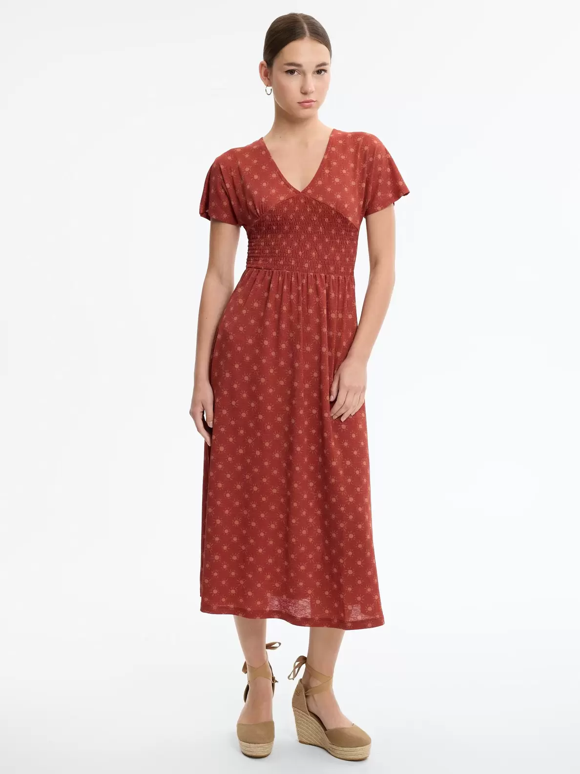 Vestido midi estampado nido...