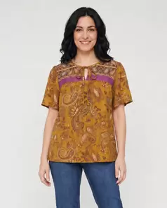 Blusa Estampada Con Cuello Anudado Multicolor