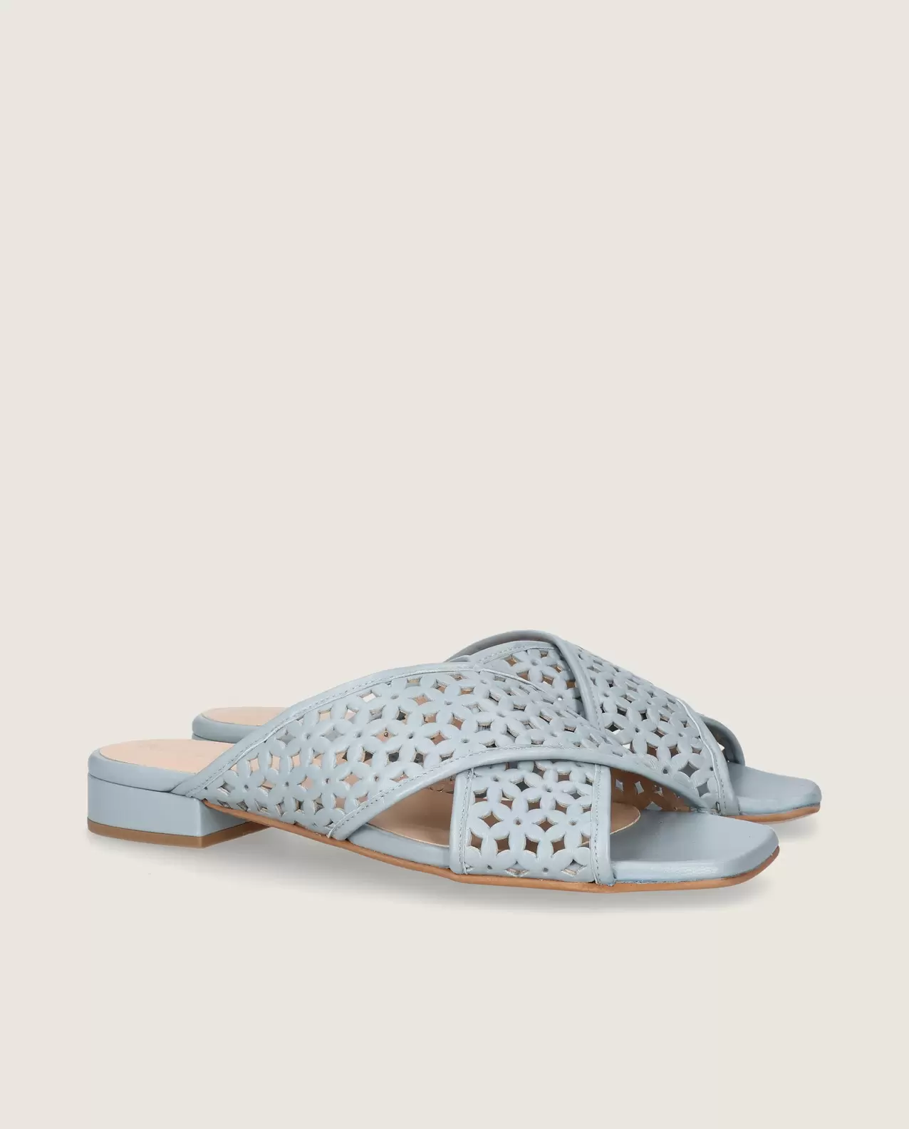 Eva Sandal in blue leather