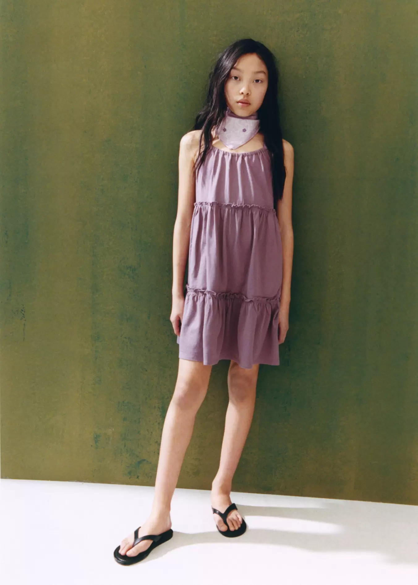 Vestido corto volantes