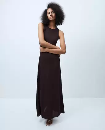 Vestido cuello halter liso