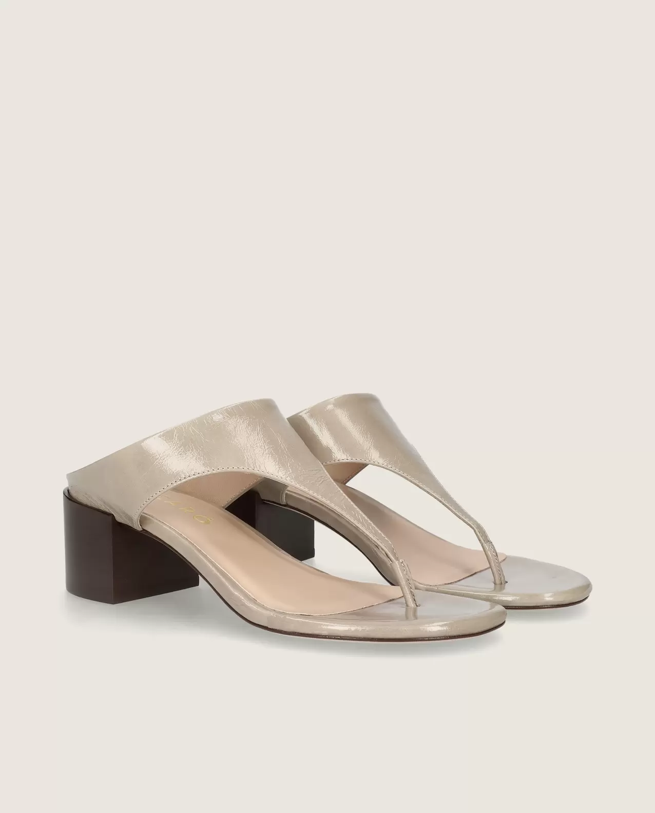 Rosanna sandal in taupe leather