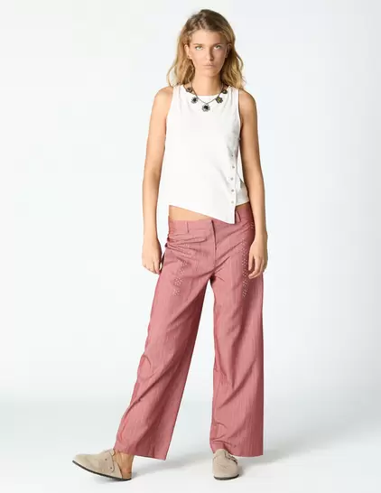 PANTALON RAYAS TACHAS ROJO