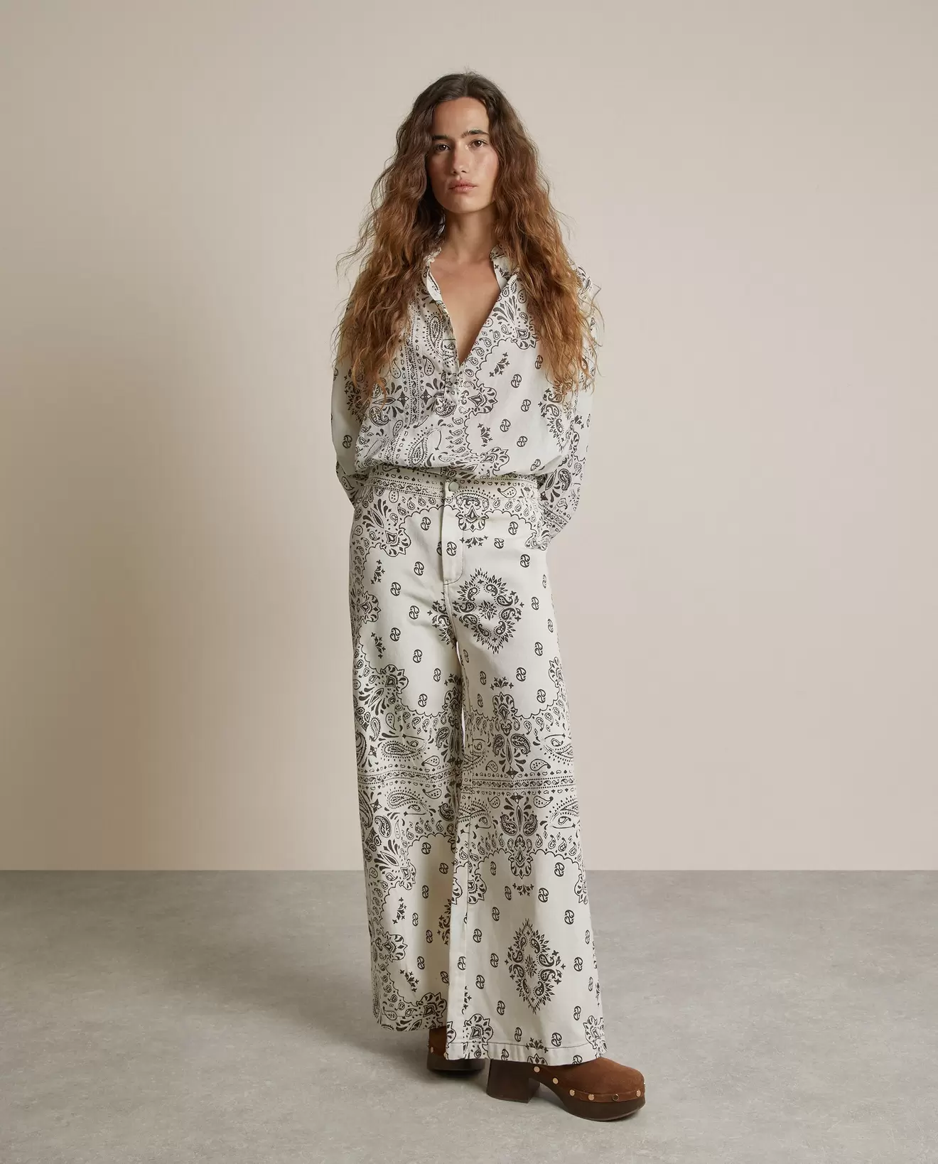 PANTALÓN ESTAMPADO