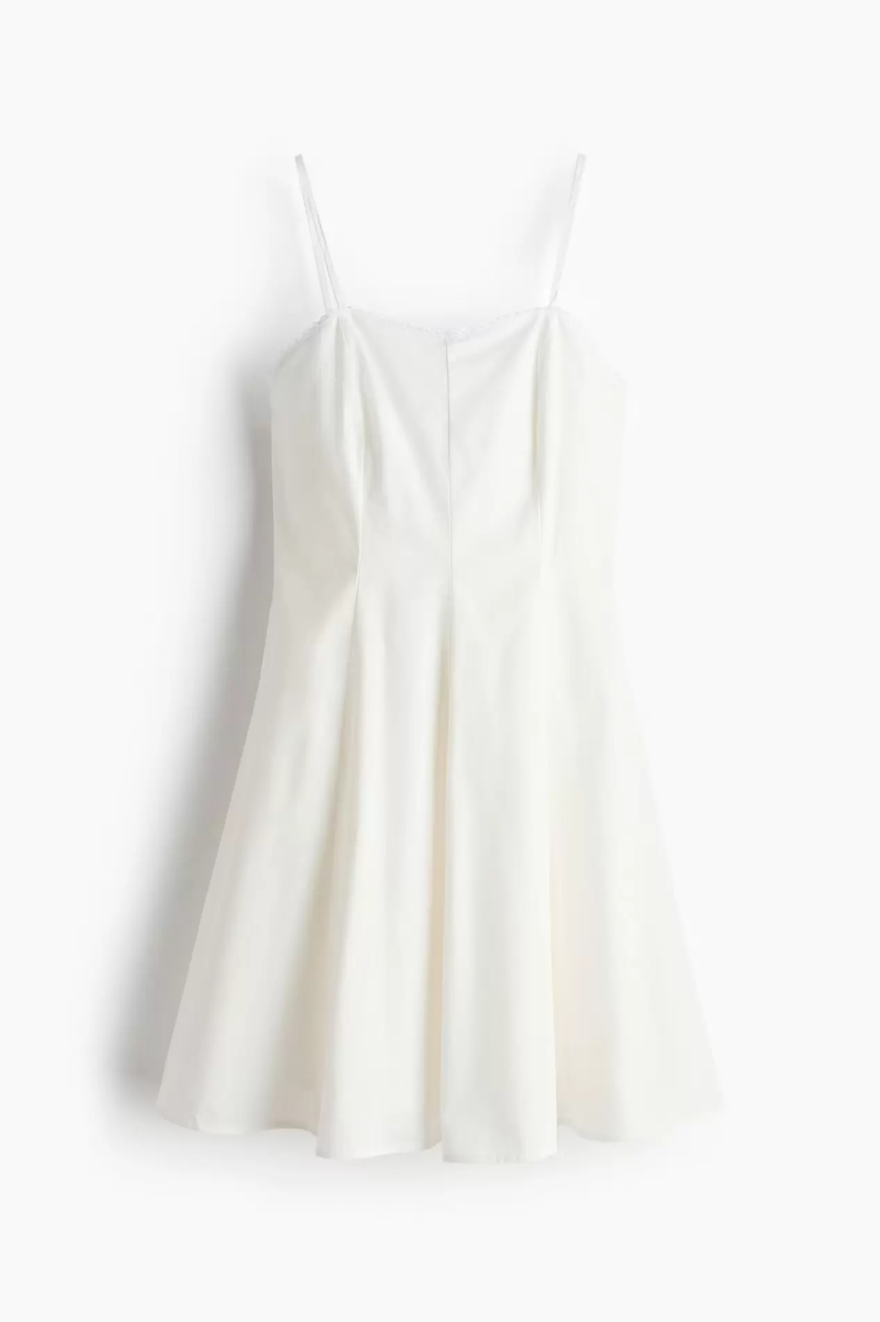Vestido de popelina con falda acampanada