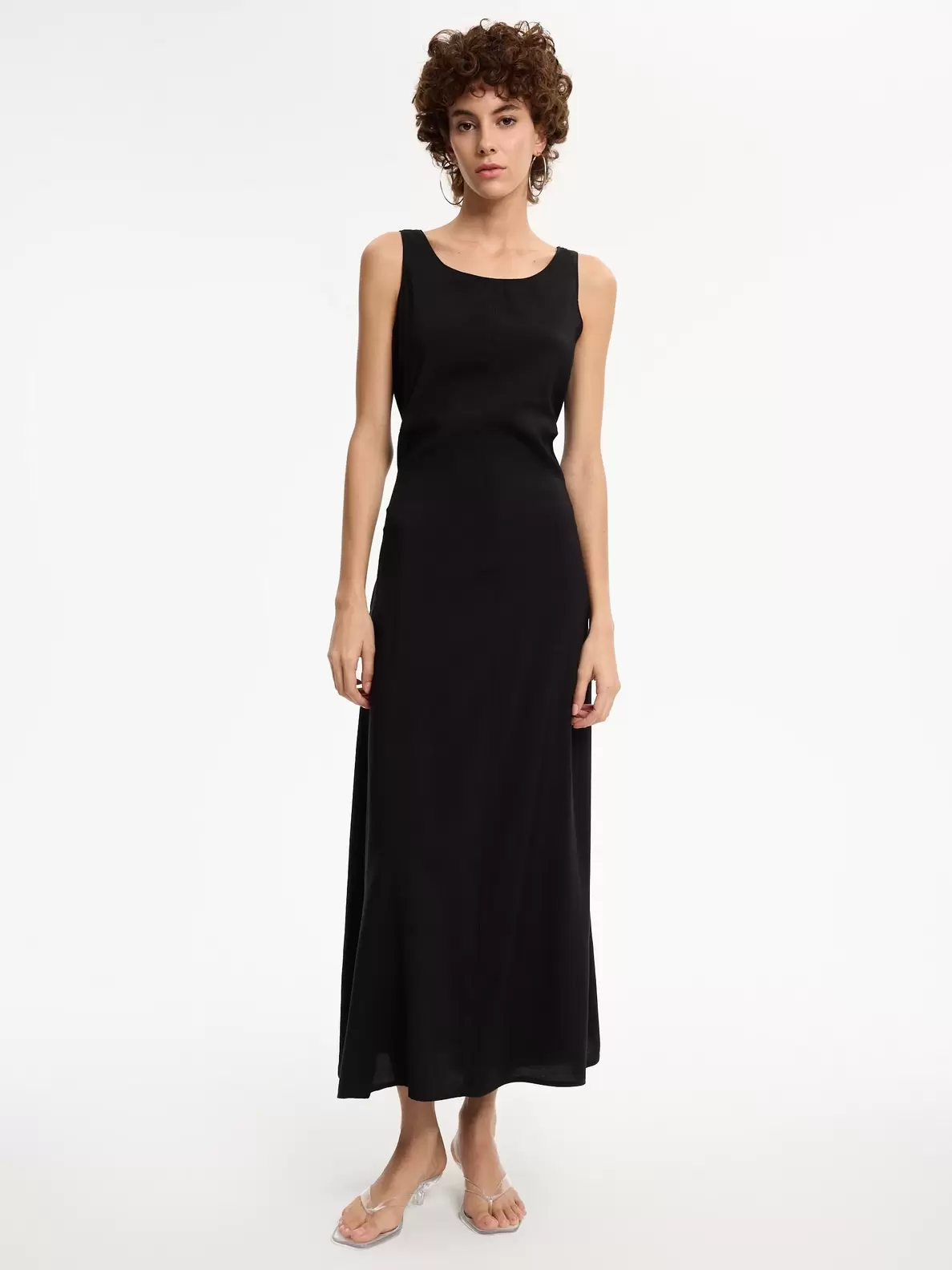 Vestido maxi cut out espalda