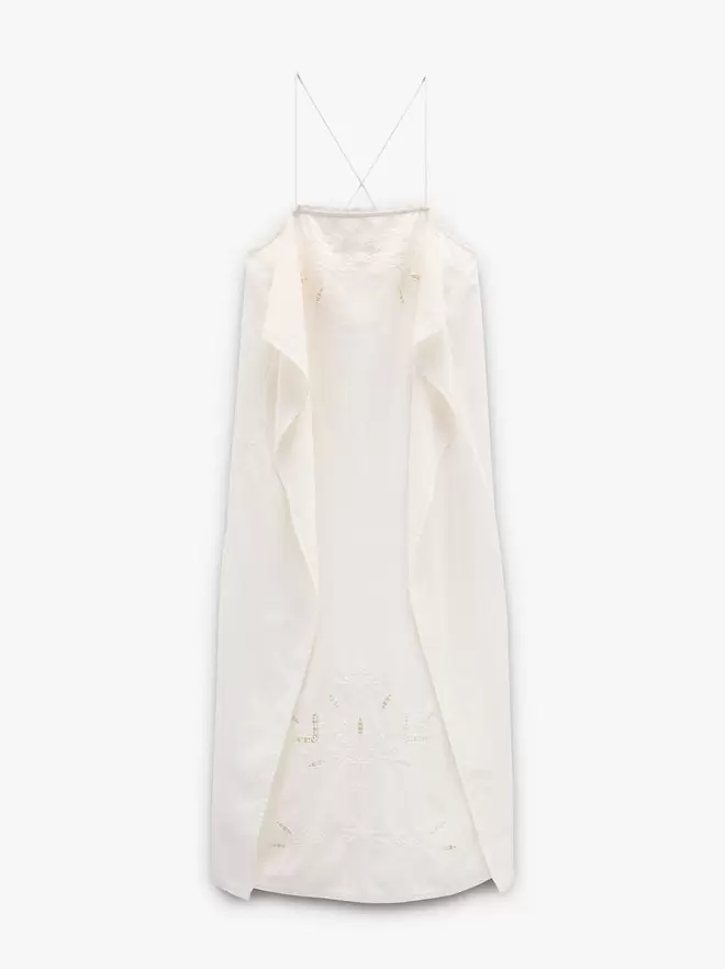 Vestido de tirantes con bordado 100% algodón