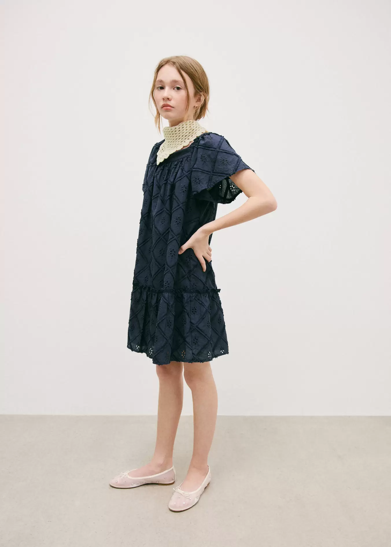 Vestido corto bordado
