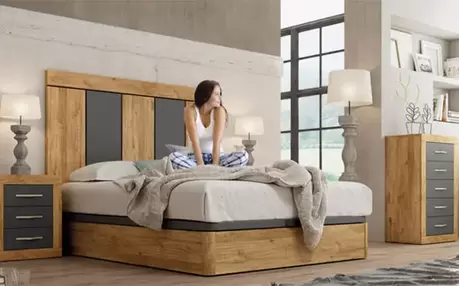 Mesita de noche de tres cajones modelo Draco - Llobregat - Llobregat42129,00€150,00€Ver producto
