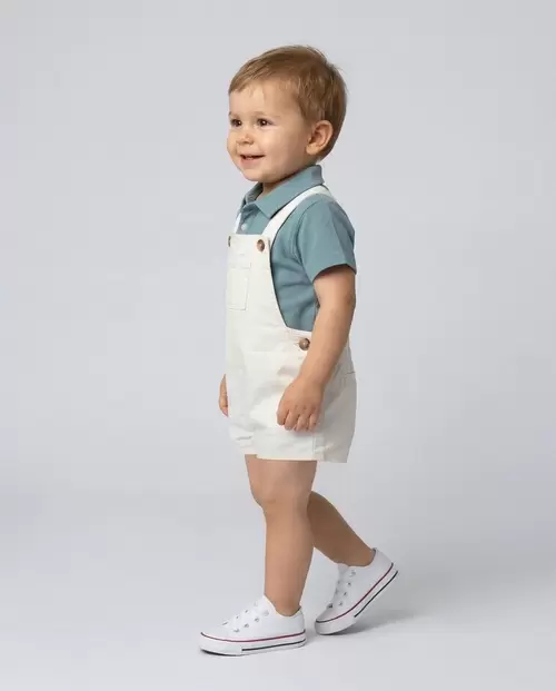 Peto corto con bolsillo blanco