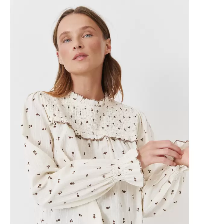 BLUSA NIDO ABEJA MANGA LARGA