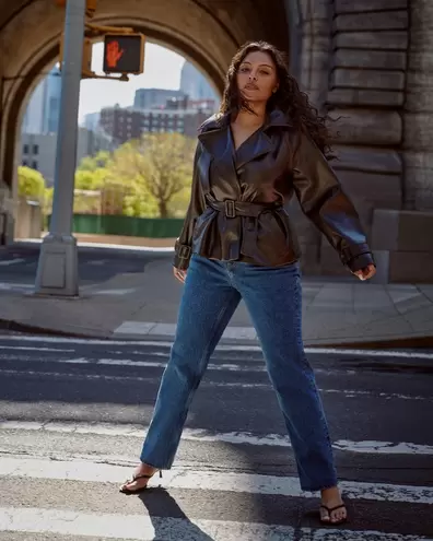 Jeans rectos estilo años 90 de tiro alto Curve Love