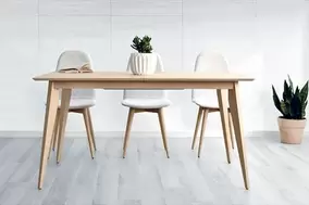 MESA DE COMEDOR NORDIC