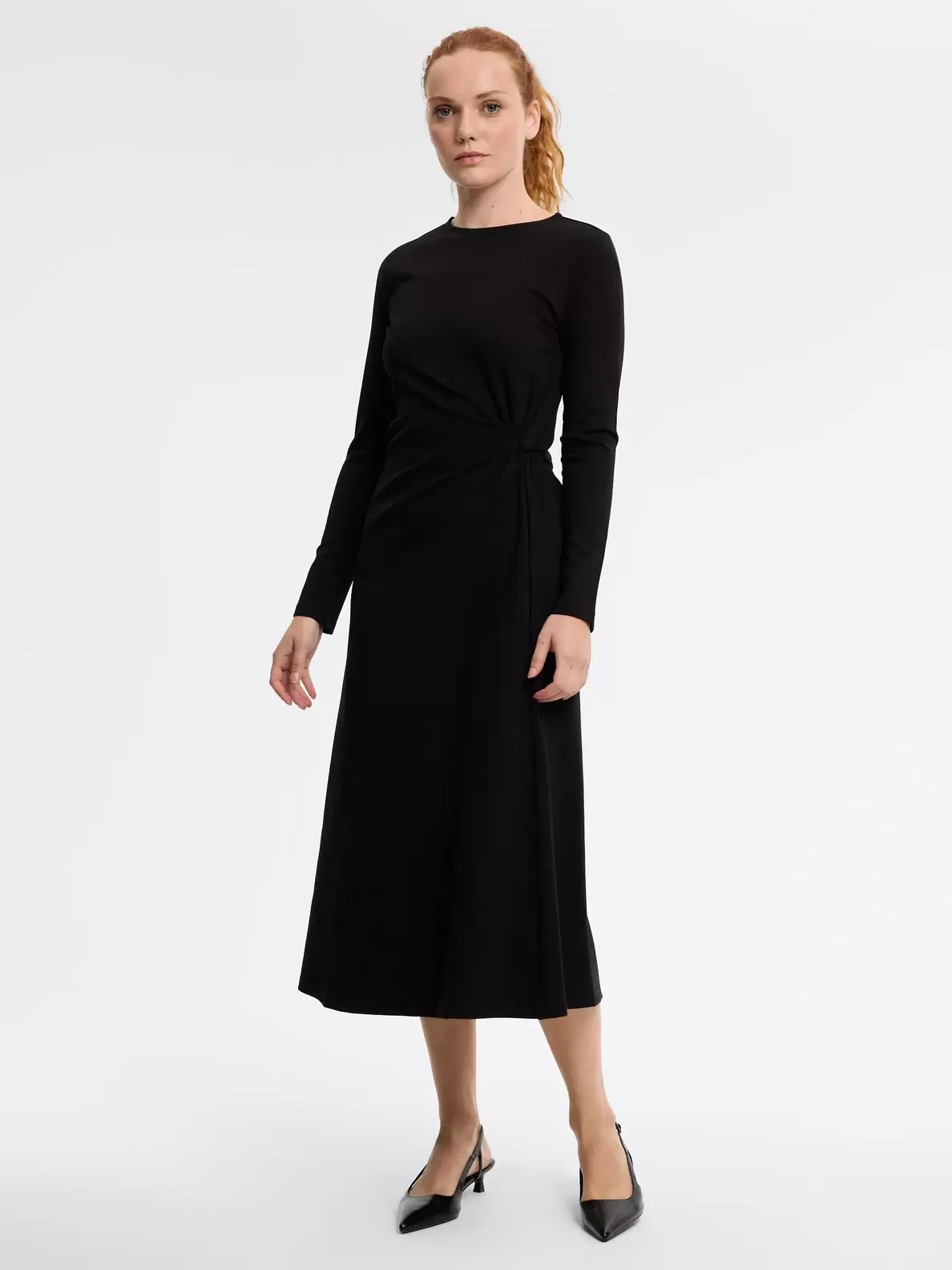 Vestido midi con fruncido