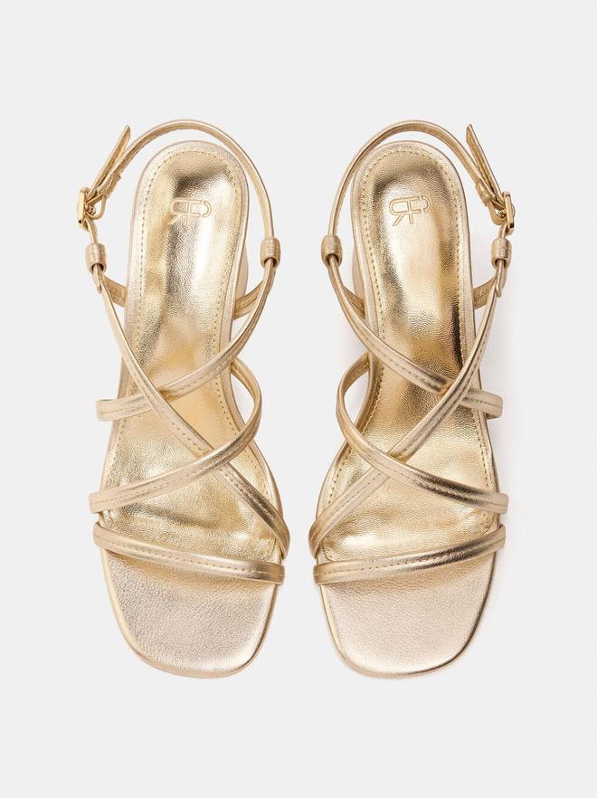 Sandalias de tacón ancho tiras cruzadas