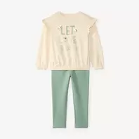 Conjunto de deporte para niña con lentejuelas y brillos