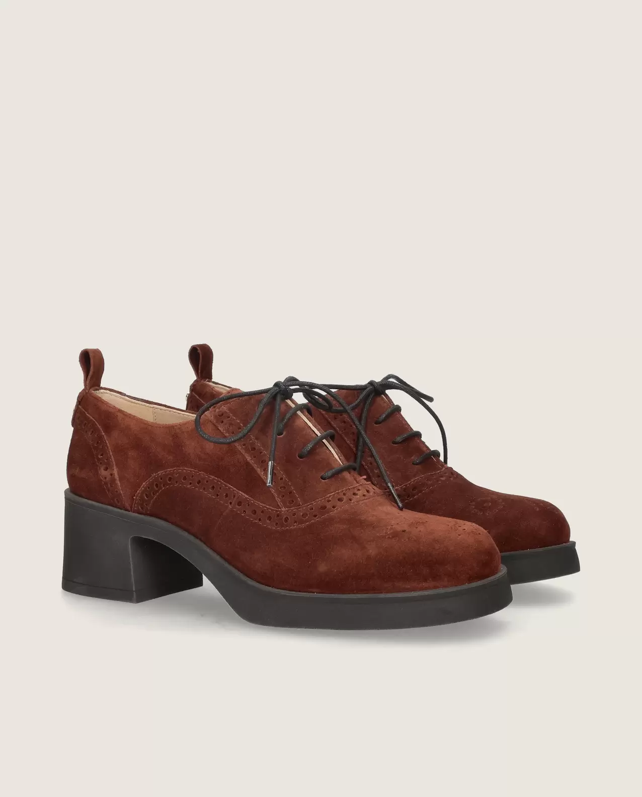 Lilou Pump in brown suede