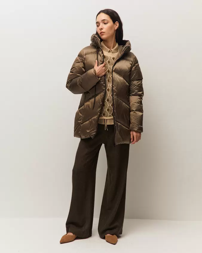 Anorak con capucha