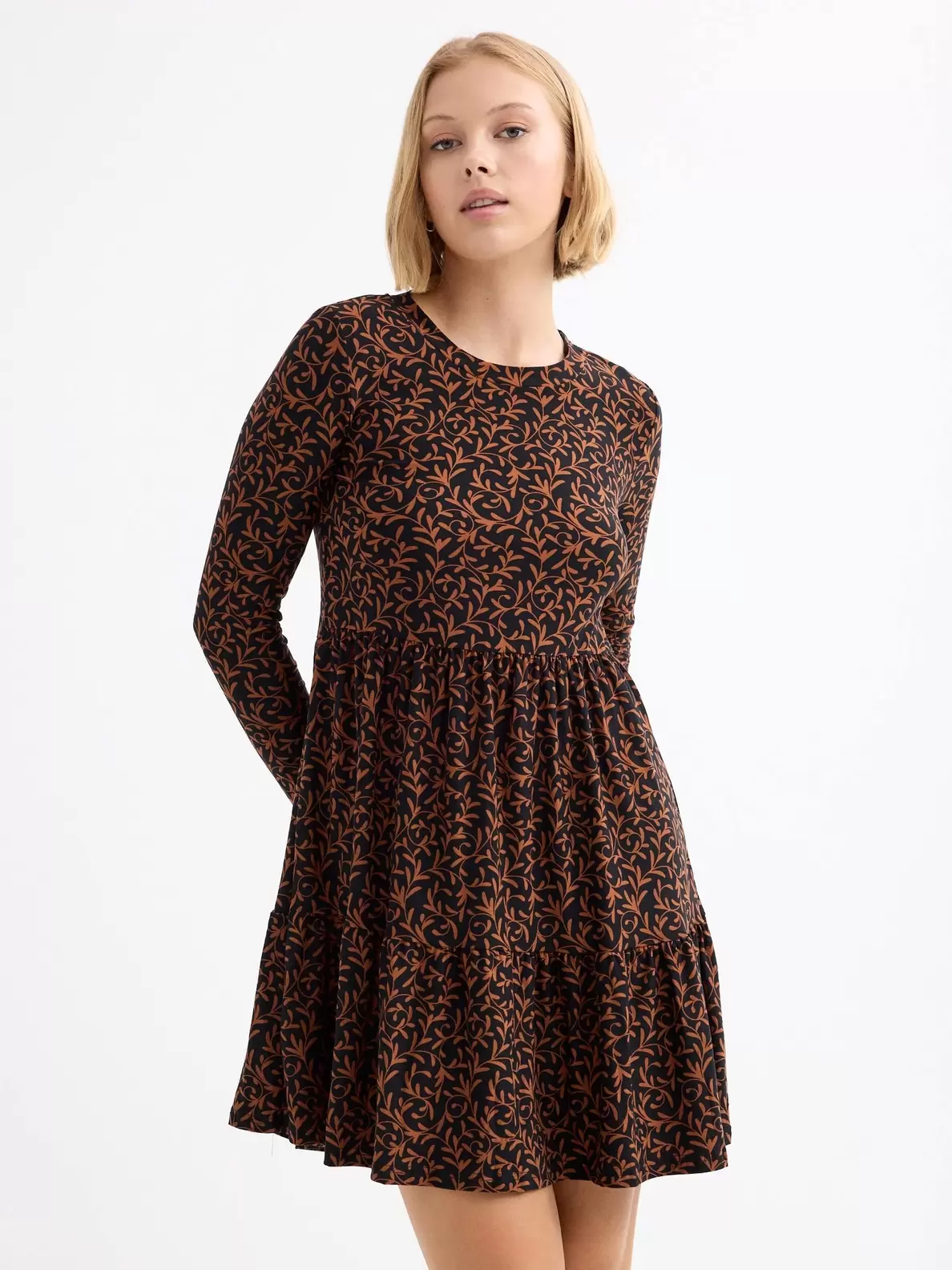 Vestido mini manga larga...