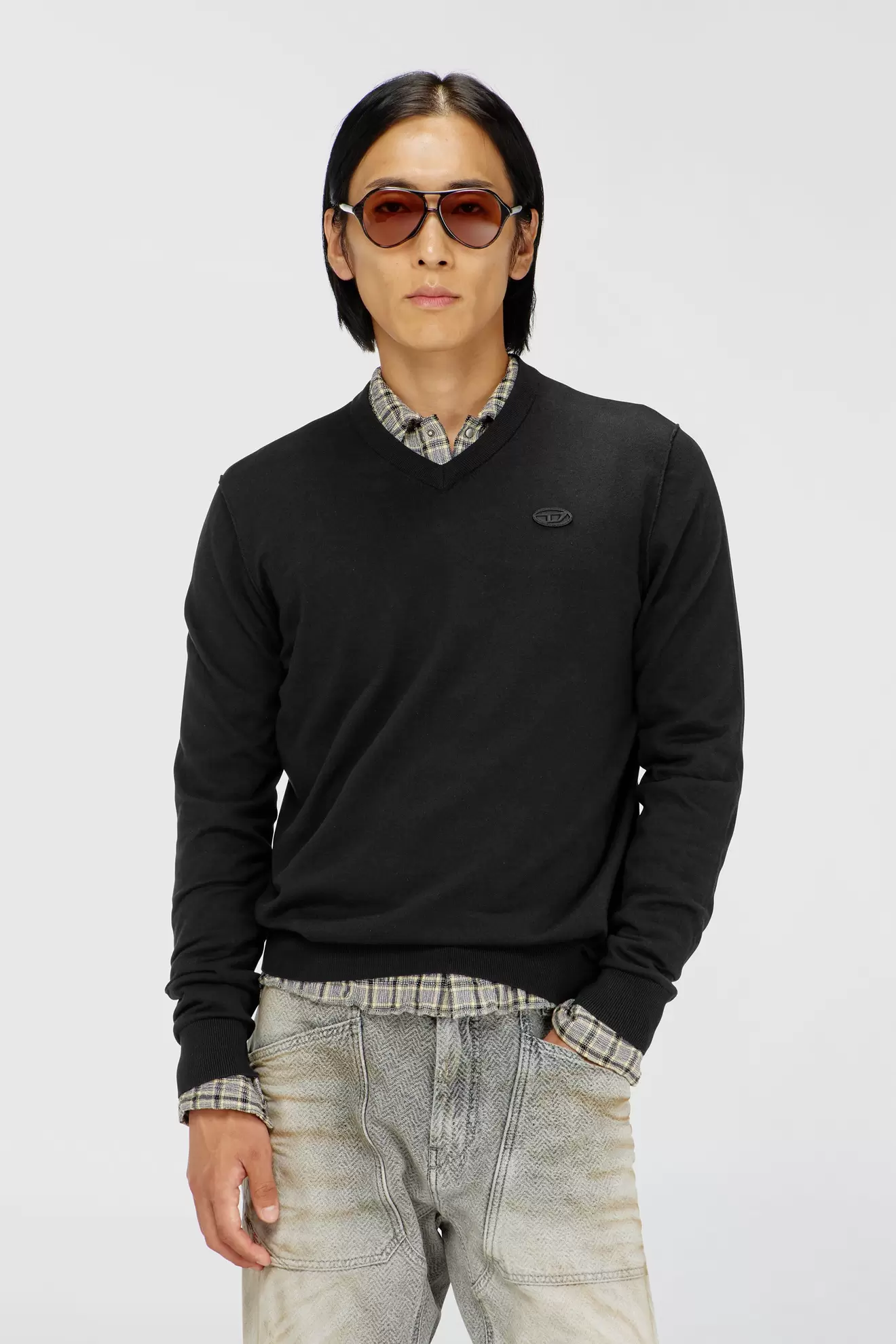 Jersey de algodón con cuello de pico y logotipo Oval D tono sobre tono