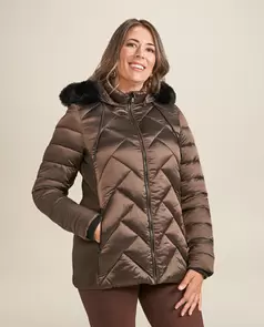 Parka Media Con Cuello Con Pelo Desmontable Marrón