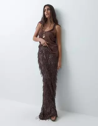 ASOS DESIGN falda maxi de lentejuelas con flecos de talle alto en marrón