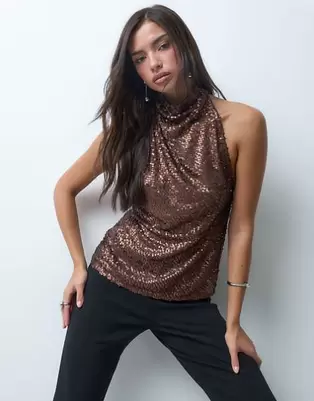 ASOS DESIGN top halter con lentejuelas dispersas y transparente en chocolate