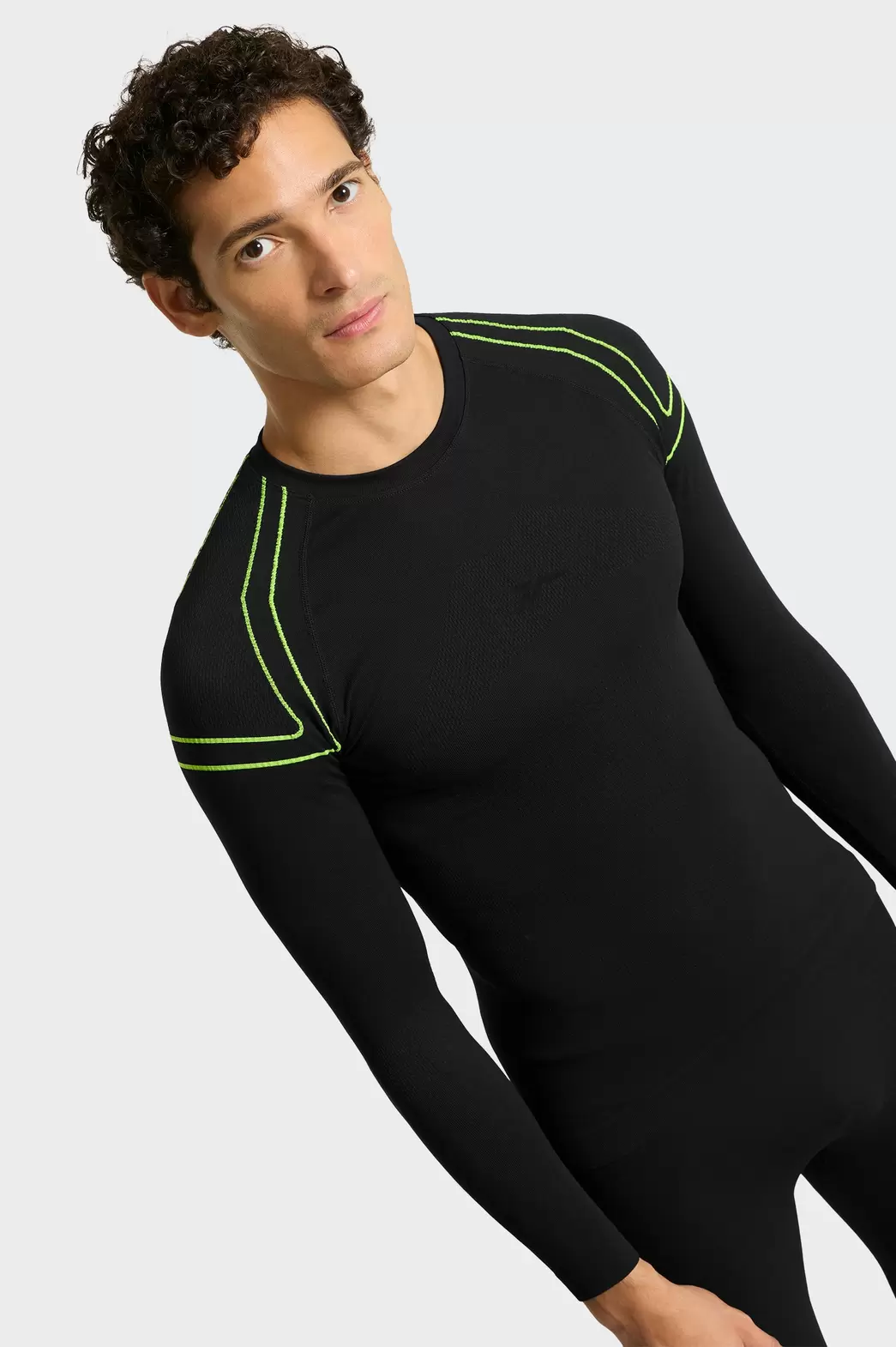 Camiseta Outdoor Tenth Seamless Piping Contraste Hombre