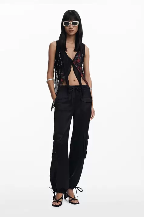 Pantalón cargo satinado