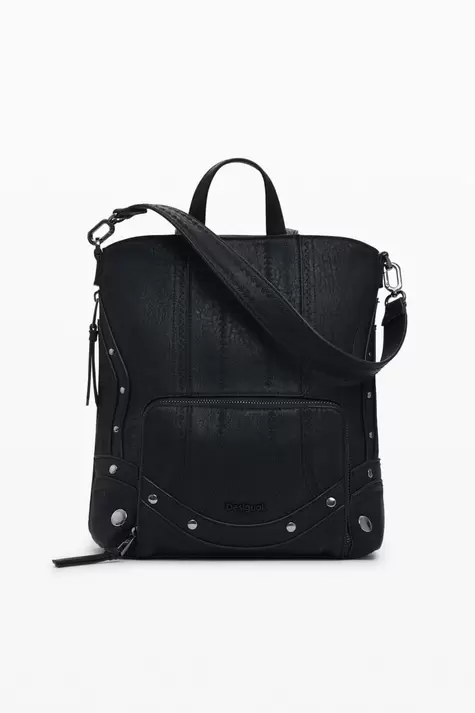 Mochila efecto piel patch pequeña