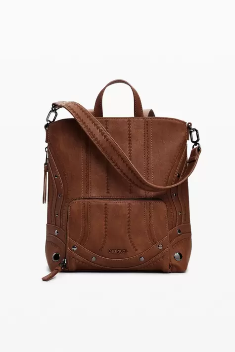 Mochila efecto piel patch pequeña