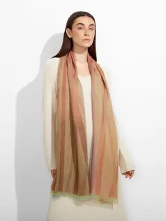 Estola Zakiri De Baby Alpaca Color Rojo