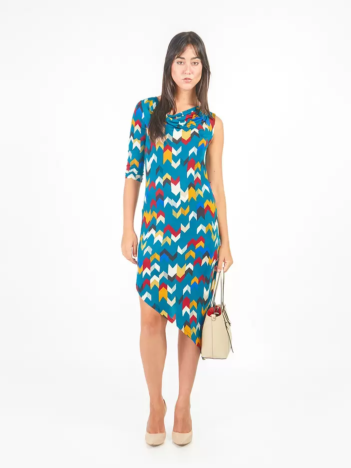 Vestido asimétrico caída de agua