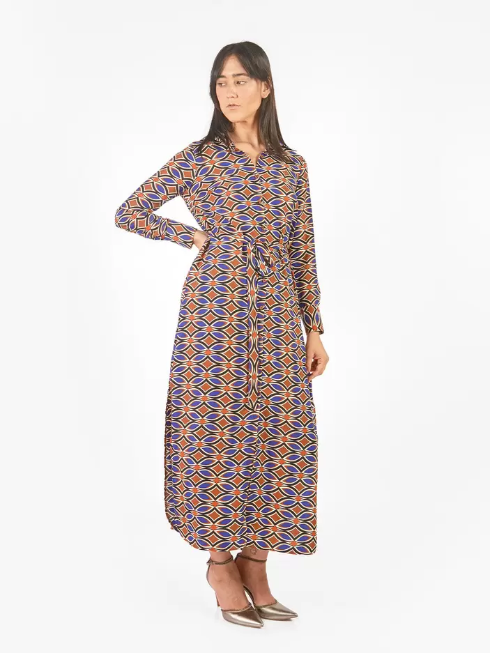 Vestido maxi camisero estampado geométrico lazo cinturón