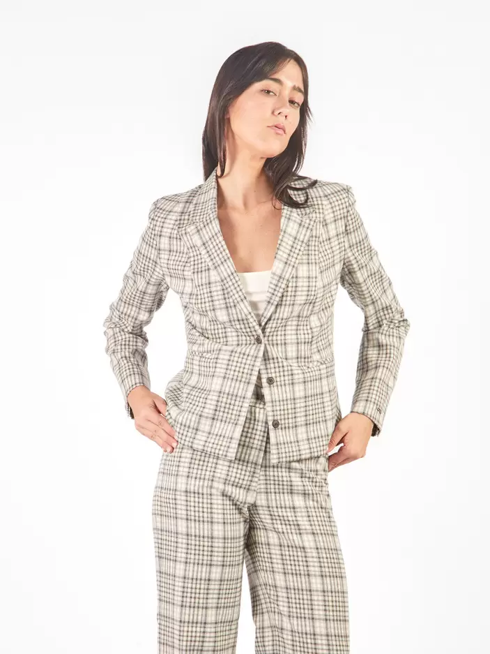 Saco con solapa de cuadros