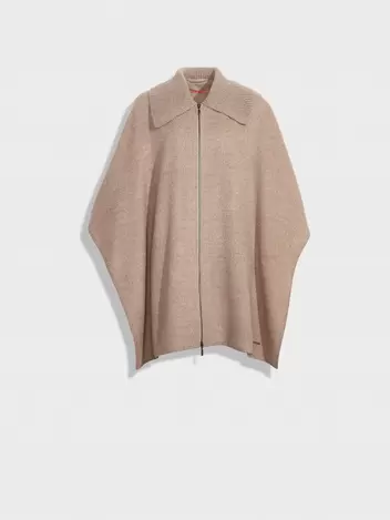 Capa Zendaya De Baby Alpaca Color Marrón