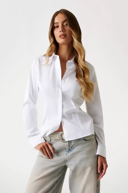 Camisa clásica de corte slim