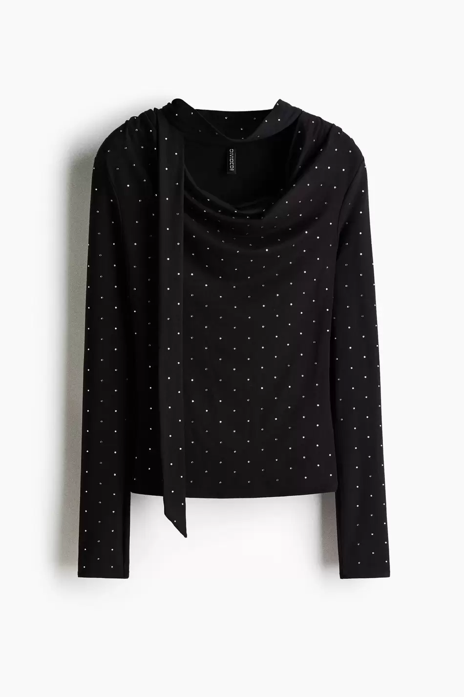 Top con detalle de pañuelo