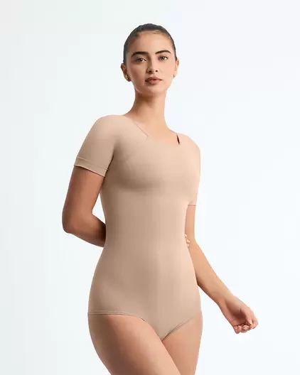 BODY SEAMLESS ESSENTIALS ROPA INTERIOR PIERINA
