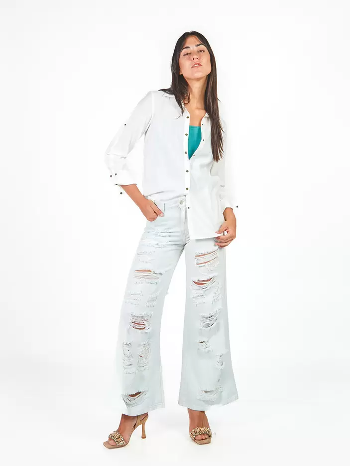 Pantalón palazzo denim rasgado