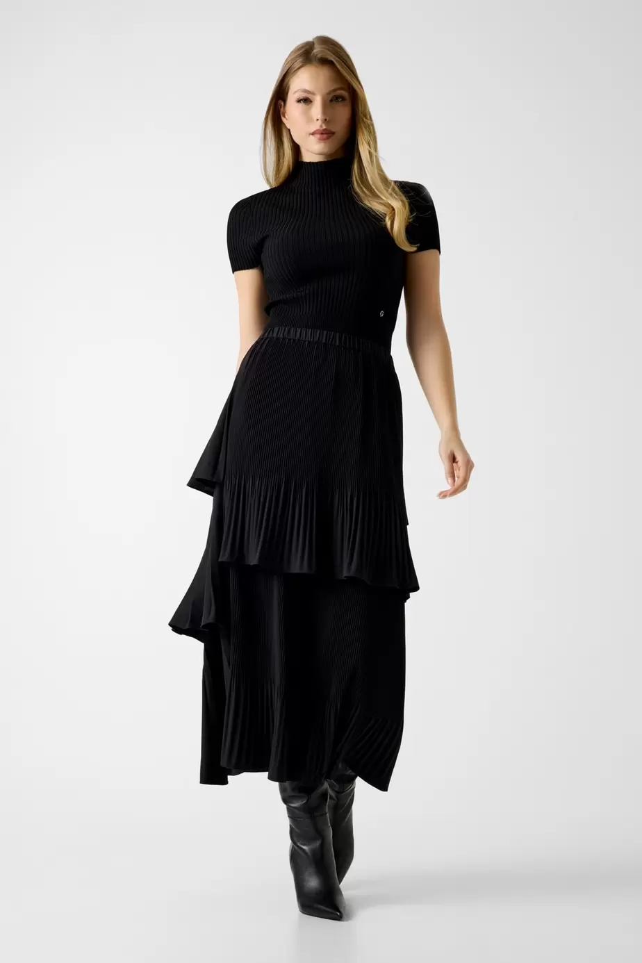 Falda maxi plisada
