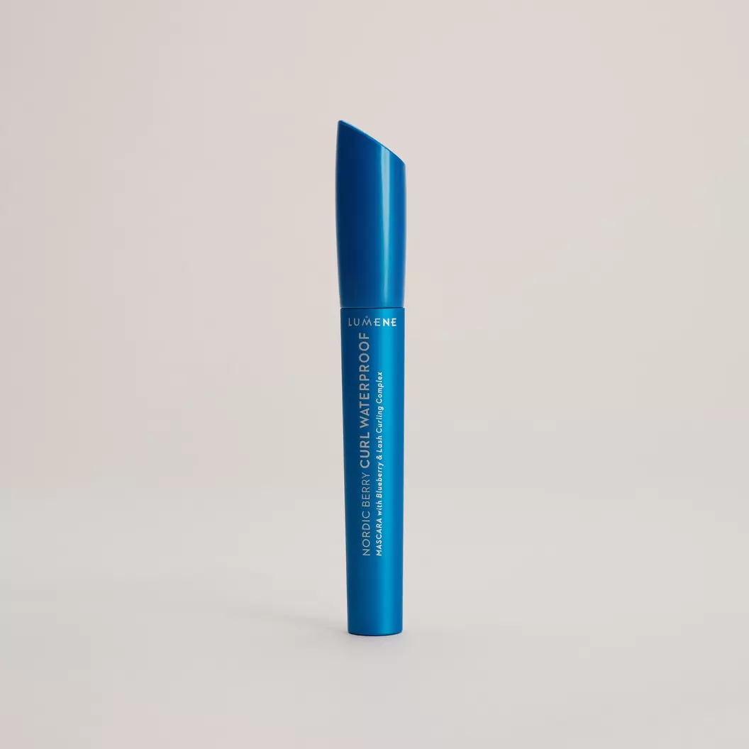 Nordic Berry Curl Mascara Waterproof