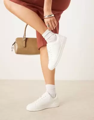 ASOS DESIGN Delta lace up trainer in white