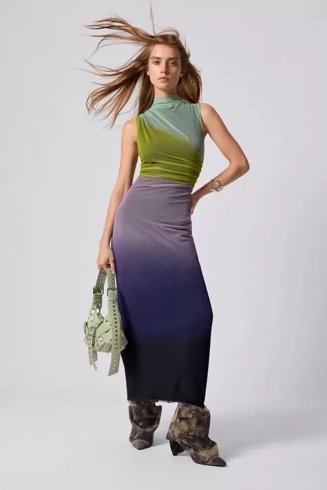 Gradient tulle midi dress