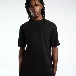 T-shirt with round neck