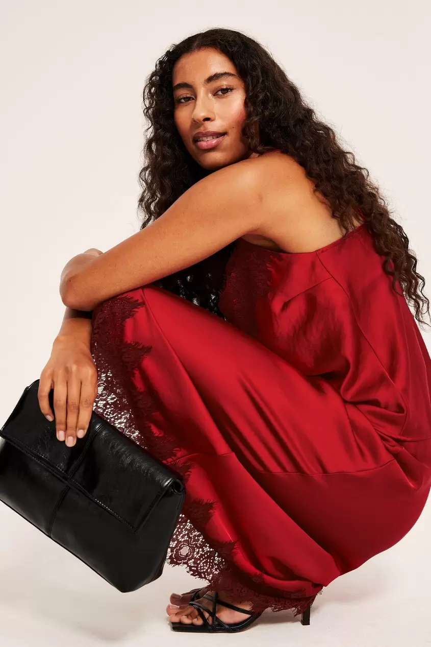 Hame, jossa pitsireuna