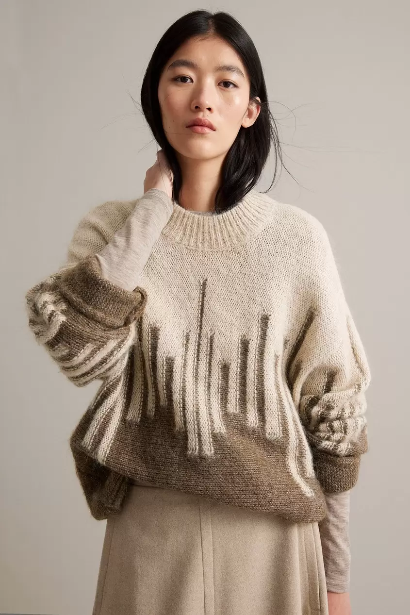 Villasekoitetta oleva neulepusero